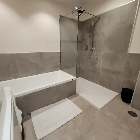 Appartamento Stunning - Walking Distance To The And Town - Pool Open La Cala De Mijas