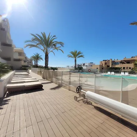 Appartamento Stunning - Walking Distance To The And Town - Pool Open La Cala De Mijas